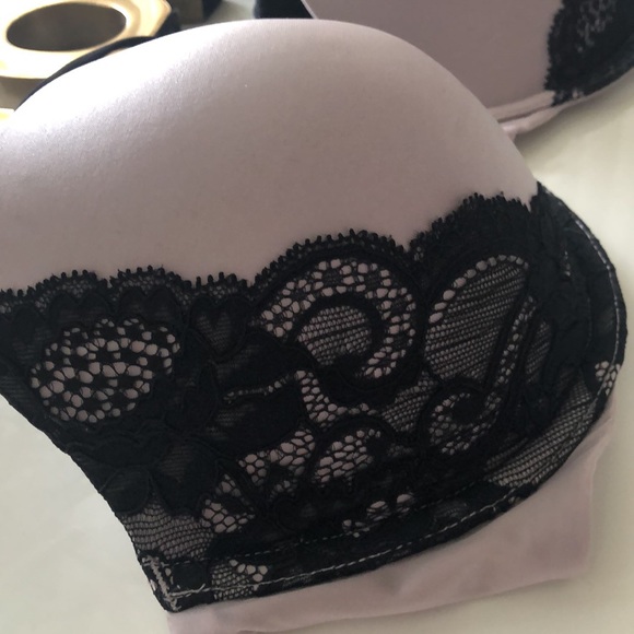 Victoria’s Secret Very Sexy Push Up Bra - Picture 4 of 4